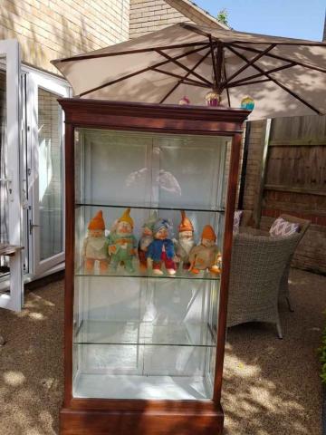 Victorian Shop Display Cabinet £550